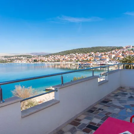 شقة Duga تروغير